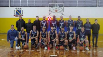 a equipe de basquete da fupes. #paratodosverem