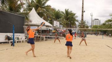 Etapa do Santista de Beach Tennis reúne mais de 100 atletas na Praia do Boqueirão