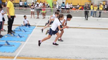 alunos disparam em corrida #paratodosverem