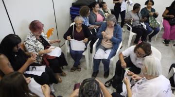 Oficina em Santos preserva tradição cultural do bordado português