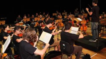 Festival oferece bolsas para estudantes de música sinfônica em Santos