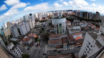 visão aérea da caixa d´água #paratodosverem 