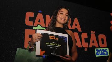 aluna segura certificado #paratodosverem