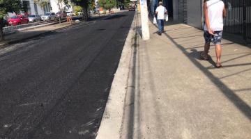Recapeamento de avenida em Santos chega a 470 metros