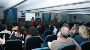 farmaceuticos participam de curso #paratodosverem 
