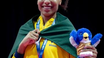 Lutadora de equipe santista de taekwondo é bronze nos Jogos Mundiais Universitários na Alemanha