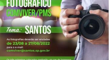 Card com informações sobre o concurso e homem segurando câmera fotográfica. #pratodosverem