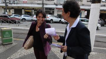 Agosto Lilás se despede conscientizando pelo fim da violência contra mulher nas ruas de Santos