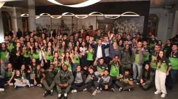 Atletas da Fupes reunidos.#Paratodosverem