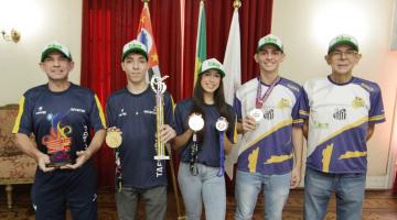 Jovens lutadores de Santos brilham no Exterior e têm projeto olímpico para 2028