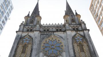 Sinfônica toca na Igreja do Embaré