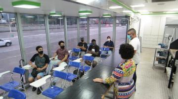 Começam aulas da Carreta Via Rápida Emprego na Zona Noroeste de Santos