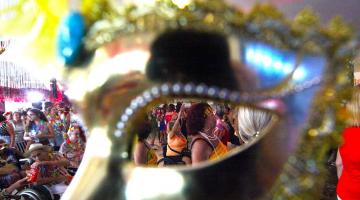 baile sob a perspectiva ddo buraco da máscara #paratodosverem 