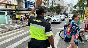 Santos inicia campanha para ampliar respeito ao pedestre e uso das faixas de travessia 