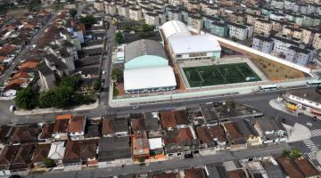 Vista aérea do bairro Castelo, com o centro Esportivo da Zona Noroeste em destaque. #paratodosverem