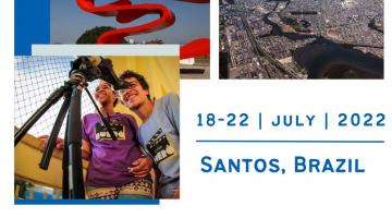 Banner com informações da data do evento e fotos da cidade de Santos. #pratodosverem