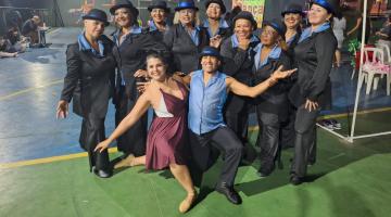 Grupo santista da terceira idade participa de festival de dança na Argentina 