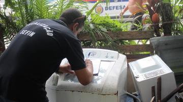 fiscal escreve em papel #paratodosverem 