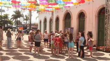 Santos recebe mais de 221 mil turistas e registra ocupação de 80% nos hotéis no fim de semana
