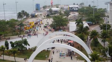 vista geral e aérea do novo quebra-mar. #paratodosverem