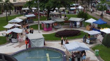 FeirArte em Santos abre inscrições para expositores com foco em artesanato, moda, gastronomia e sustentabilidade