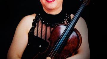 Elisa Fukuda se apresenta na série de concertos da Camerata Jovem Santista