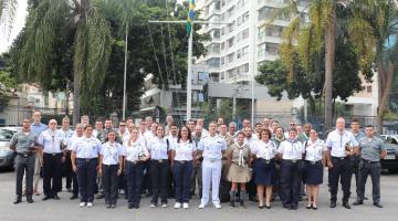 escoteiros reunidos #paratodosverem