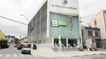 a fachada do ambesp em esquijna de duas ruas. #paratodosverem