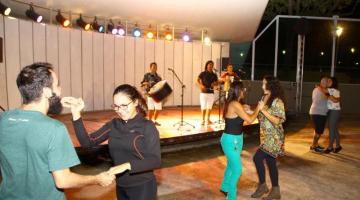 Concha Acústica de Santos cheia de atrações no fim de semana
