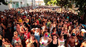 Seis bandas fecham a maratona do Carnabanda 