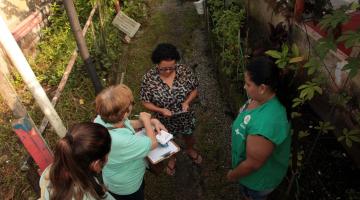Mutirão faz ações preventivas de saúde na Ilha Diana, em Santos
