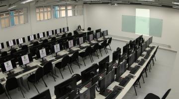 sala de aula vazia #paratodosverem