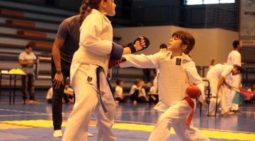 Festival de lutas reúne mais de 400 alunos. Veja galeria de fotos