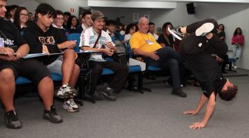 Direitos da criança e do adolescente na Baixada Santista são discutidos em conferência em Santos 