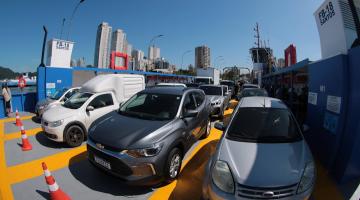 carros saindo da balsa #paratodosverem