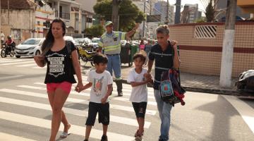 Operação Travessia Escolar é retomada pela CET   