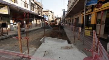 rua em obras. #paratodosverem 