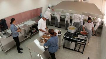 cozinha da casa da mulher #paratodosverem