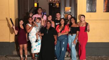 Determinados em busca de seus sonhos, mais de dez alunos formam-se no Restaurante-Escola de Santos