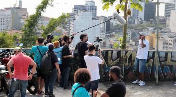 Moradores do Caruara, em Santos, podem participar de oficina de cinema gratuita