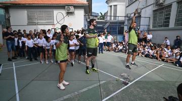 Aula de badminton na UME Olavo Bilac. #Paratodosverem
