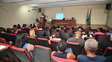 Entidades participam de capacitação nos Bombeiros. #Paratodosverem