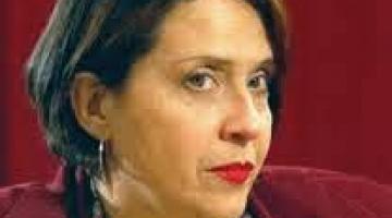 Imara Reis ministra aula magna na escola municipal de artes cênicas