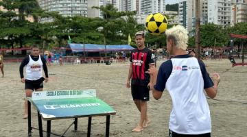 rapazes jogando futmesa #paratodosverem 