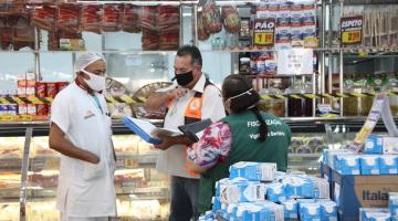Força-tarefa verifica 147 comércios e orienta sobre máscaras na Zona Noroeste de Santos