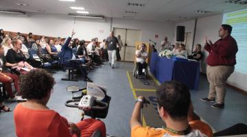 Conferência aprova avanços no atendimento a pessoas com deficiência em Santos