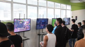 participantes jogam durante evento #paratodosverem