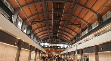 interior do mercado #paratodosverem