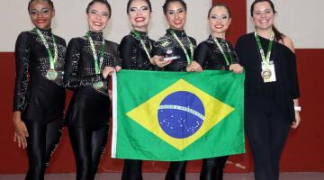 Atletas de ginástica estética do conjunto Brasil FC/Semes/Fupes são bicampeãs pan-americanas em Santos