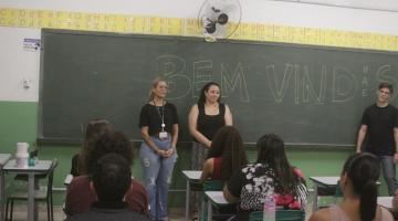 professores falam com alunos #paratodosverem 